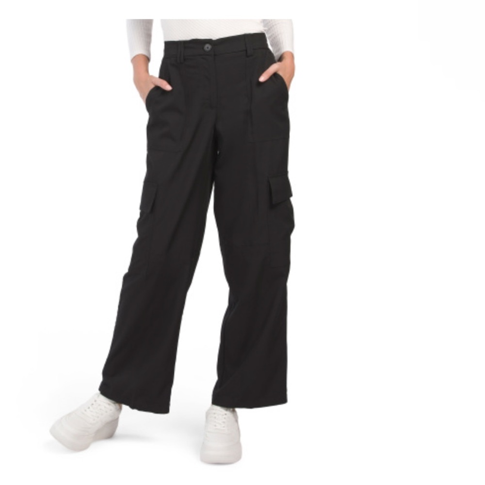 House of Harlow 1960 Black Wide Leg Cargo Pants Size Small.